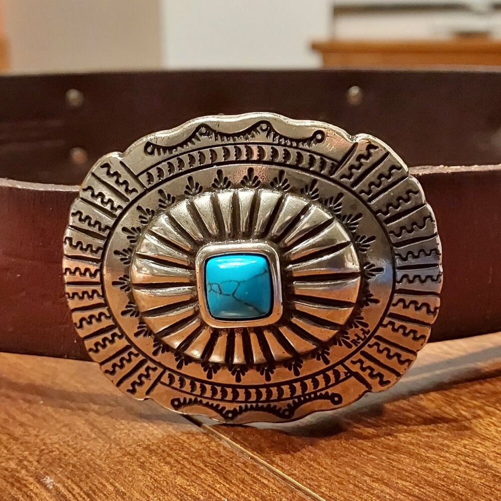 Genuine Leather Belt in Native American Conch StyleStyle